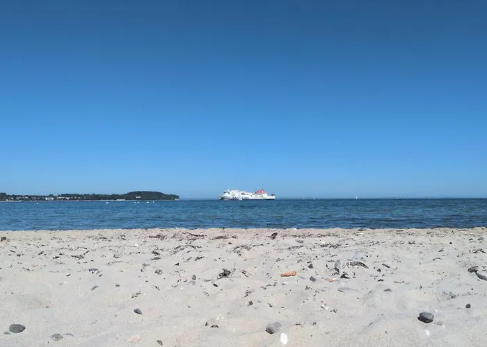 Helle Voll Ausgestattete 2 Zi Whg Im Gruenen